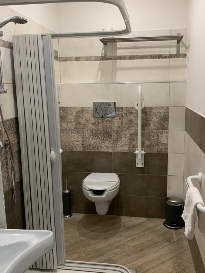 Guesthouse Ughetti 21 카타니아 외부 사진